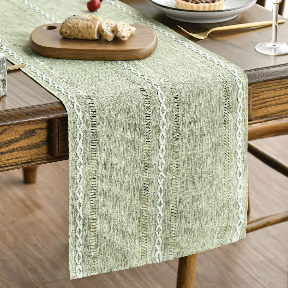 Sage‑Green Cotton‑Linen Rustic Table Runner